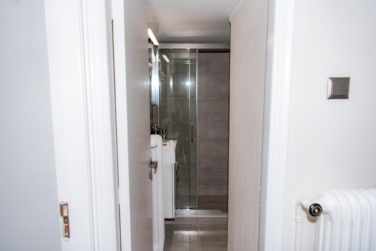 Apartment Pnika 3 Athén Kültér fotó